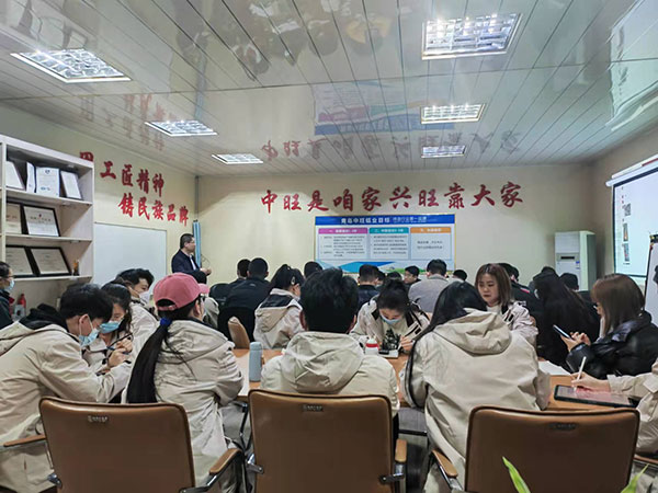 公司銷售業(yè)務團隊開展專題培訓 公司銷售業(yè)務團隊開展專題培訓